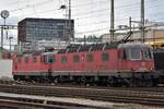 Re 620 066-1  Stein am Rhein  zusammen mit Re 420 339-4 auf Rangierfahrt im RB Basel  am 11.05.2019.