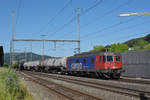 Re 620 010-9 durchfährt den Bahnhof Gelterkinden.