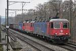 Re 620 068-7  Stein-Säckingen  zusammen mit Re 4/4 II 11293 und dem 60133 samt Re 6/6 11613  Rapperswil  am Haken, aufgenommen bei Turgi AG am 24.11.2020.