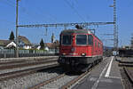 Re 620 050-6 durchfährt solo den Bahnhof Rupperswil.