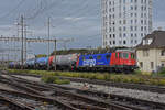 Re 620 065-3 durchfährt am 21.10.2022 den Bahnhof Pratteln.