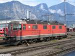 Die Re 6/6 11602 ''Morges'', eine der zwei Re 6/6 mit geteitem Kasten stand am 25.7.05 in Landquart.