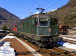 SBB - Re 10/10 an der Spitze die Re 6/6 11663 bei der einfahrt im Bahnhof Biasca am 10.03.2016