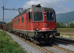 SBB: Die Re 6/6 11610  Spreitenbach  porträtiert mit der neuen Nummer 620 010-9 im Berner-Jura am 22.