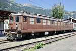 Die Ae 8/8  Muni  275 der BLS am 17.7.22 beim alten Bahnhof Frutigen.0