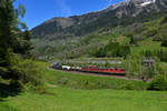 Re 420 328 + Re 620 xxx mit einem KLV am 20.05.2016 bei Ambri.