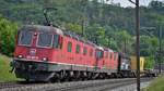 Re 620 067-9  Bodio  zusammen mit Re 430 359 am 16.05.2020 unterwegs nach Basel bei Villnachern AG, baustellenbedingt auf dem rechten Gleis, da im und um den Villnachern Tunnel gebaut wird.