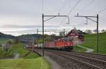 Re 4/4 II 11340 + Re 6/6 11664 mit KLV Zug am 25.04.2012 bei Immensee