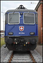 421 379-9 (exSBB, jetzt Dampflok Depot Full) beim Tag der offenen Tür am 31.08.2024 im DB Werk Dessau.