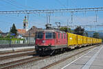 Re 420 336-0 durchfährt am 12.08.2024 den Bahnhof Rupperswil.