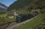 Ae 6/6 11421 zieht am 20.10.2012 den ersten Teil Swiss Classic Train von Erstfeld Richtung Silenen.
