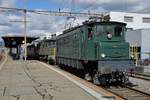 GROSSER BAHNHOF LYSS  für die Sonderleistung von SWISSTRAIN  mit den historischen Lokomotiven  Ae 4/7 10987, Ae 4/7 10951 sowie der Re 6/6 11602  MORGES   am 3.