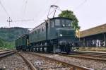 Ae 4/7 10905 und De 4/4 1679 beim Bahnfest in Wettingen 2003.Hinweis:Gescanntes Foto.