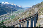 Ae 6/8 205 fährt am Morgen des 9. April 2017 mit einem Sonderzug über den Luogelkinviadukt an der Lötschberg-Südrampe in Richtung Brig, wo der Zug für die Weiterfahrt von der 01 202 übernommen wird.