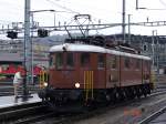 Die ex BLS Ae 6/8 208 am 03.04.04, bei der Einfahrt in Luzern