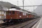 100 Jahre BLS: Doppeltraktion Ae 6/8 208 und Ae 6/8 205 bei der Einfahrt in den Bahnhof Kandersteg am 29.