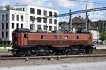 Be 4/6 12320 bei der Durchfahrt in Brugg in Richtung Erstfeld via Rotkreuz / Schwyz am 02.06.2018