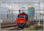 Am 30.07.2010 zeigte sich der Primetower in Zrich noch mit einer gelben Manschette und Ee 922 001-3 rangiert heute in Chur.