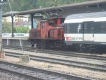 Ee 3/3 im Einsatz der SBB: Am 12.10.09 war die Ee 3/3 16371 gerade dabei, in Brig einen Gepckwagen zu rangieren.