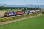 SBB: Güterzug mit Re 10/10 bei Bettenhausen am 24. August 2017.
Foto: Walter Ruetsch