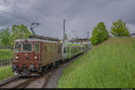 Aufgrund eines Defekts am RABe 535 107 Lötschberger bei Schüpfheim, wurde die BLS Re 425 191  Reichenbach  angefordert und schlappte am 02.05.2020 um ca. 17:30 den defekten Zug durch Schwäbis.