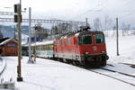 SOB Voralpenexpress mit SBB Re 4/4 11202 anlässlich der Bahnhofseinfahrt Biberbrugg am 24.