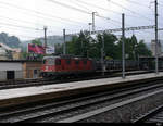 SBB - Re 4/4  420 331-1 mit Güterzug bei der ausfahrt im Bahnhof Burgdorf am 06.08.2019