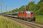 Re 4/4 II 11124 fährt Richtung Bahnhof Kaiseraugst. Die Aufnahme stammt vom 12.06.2020.