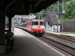 Die Lok 11109 am frhen Nachmittag des 02.08.07 bei der Einfahrt in den Bahnhof von Gschenen.