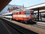 Re 4/4 11109 mit Inter Regio in Arth-Goldau.