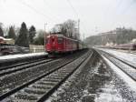 Doppeltraktion Re 4/4 mit dem Eurostrand Express in Linz am Rhein am 3.12.10
