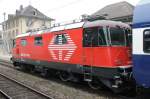 Schluss-Lok vom Zug die Re 420 230-5 .... Brugg 31.10.2011