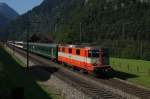 Re 4/4 II 11109 bremst am 25.7.12 den IR 2170 die Gotthard- Nordrampe hinunter. Das Bild wurde bei Silenen aufgenommen.
