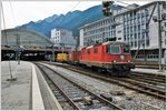 Güterzug nach Ems Werk mit Re 4/4 II 11238 in Chur. (15.09.2016)