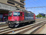 SBB - Werbelok 420 243 im Bhf. Dietikon unterwegs am 2024.08.14