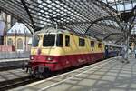 Edeler Besuch in Köln. Im Rahmen einer Deutschlandrundreise fuhr die Schweizer 421 393 mit einem Sonderzug von Koblenz durch Köln weiter nach Essen. In Köln Hbf wurde ein 15 Minütiger Betriebshalt eingelegt wo die Fahrgäste den Kölner Dom vom Bahnsteig aus aufnehmen konnten und sich die Beine vertreten konnten. 

Köln 19.06.2023