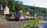 421 389 zog am Abend des 01.07.13 einen Kesselwagenzug durch Knigstein nach Bad Schandau.