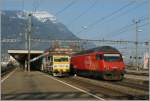 In Arth Goldau begegnen sich die SBB Re 460 029-2 des IR 2163 nach Locarno und die Re 456 093 des Voralpenexpress 2408 nach Luzern.
14. März 2014
