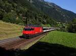 Die Re 460 066 mit einem IR am 16.07.2016 unterwegs bei Erstfeld.