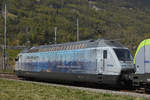 Re 465 016-4 fährt auf dem Verbindungsgleis Richtung Bahnhof Interlaken Ost. Die Aufnahme stammt vom 17.04.2020.