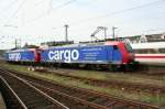 SBB cargo 482 027-0 + 482 023-9 bei Rangierarbeiten am 13.5.2008 in Hamburg-Altona.