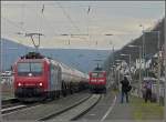 Kaum am 19.03.10 in Oberwesel angekommen, gibt es fr die Bahnfotografen schon eine interessante Zugbegegnung festzuhalten.
