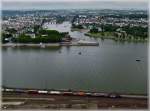 - Am Rhein - Von der Festung Ehrenbreitstein kann man die Mndung der Mosel in den Rhein in Koblenz beobachten, sowie die Gterzge auf der rechten Rheinstrecke und natrlich auch die Rheinseilbahn. 24.06.2011. (Jeanny)  