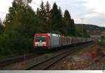 482 042-9 unterwegs für die  Salzburger Eisenbahn Transportlogistik Gmbh (SETG)  mit einem Holzzug am Haken. Die Aufnahme entstand kurz vor dem Bahnhof Rödental am 1. Juli 2014.