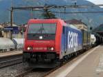 SBB - 484 007 vor Gterzug bei der durchfahrt im Bahnhof Bellinzona am 18.09.2013