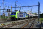 BLS - Lok 485 013-7 mit Güterzug unterwegs in Pratteln am 05.10.2023 .. Standort ausserhalb der Geleise