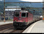 SBB - Lok Re 6/6  620 018-2 mit Güterzug bei der Durchfahrt im Bahnhof Olten am 12.07.2019