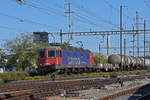 Re 620 033-1 durchfährt den Bahnhof Pratteln. Die Aufnahme stammt vom 30.09.2020.