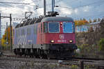 Re 620 061-2 durchfährt solo den Bahnhof Pratteln. Die Aufnahme stammt vom 05.11.2021.