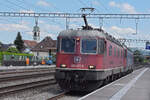 Doppeltraktion, mit der Re 620 070-8 und 620 065-3 durchfährt am 10.06.2024 solo den Bahnhof Rupperswil.